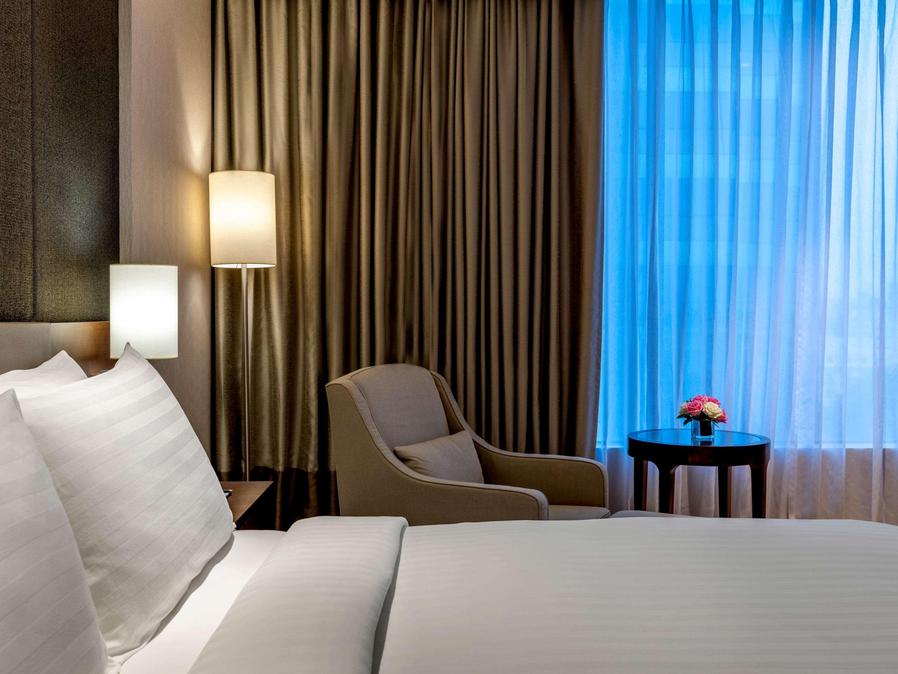 Pullman Yangon Centrepoint Hotel Exterior foto